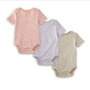 NWT Set of Three Burt’s Bees Baby 6-9M Onesies
